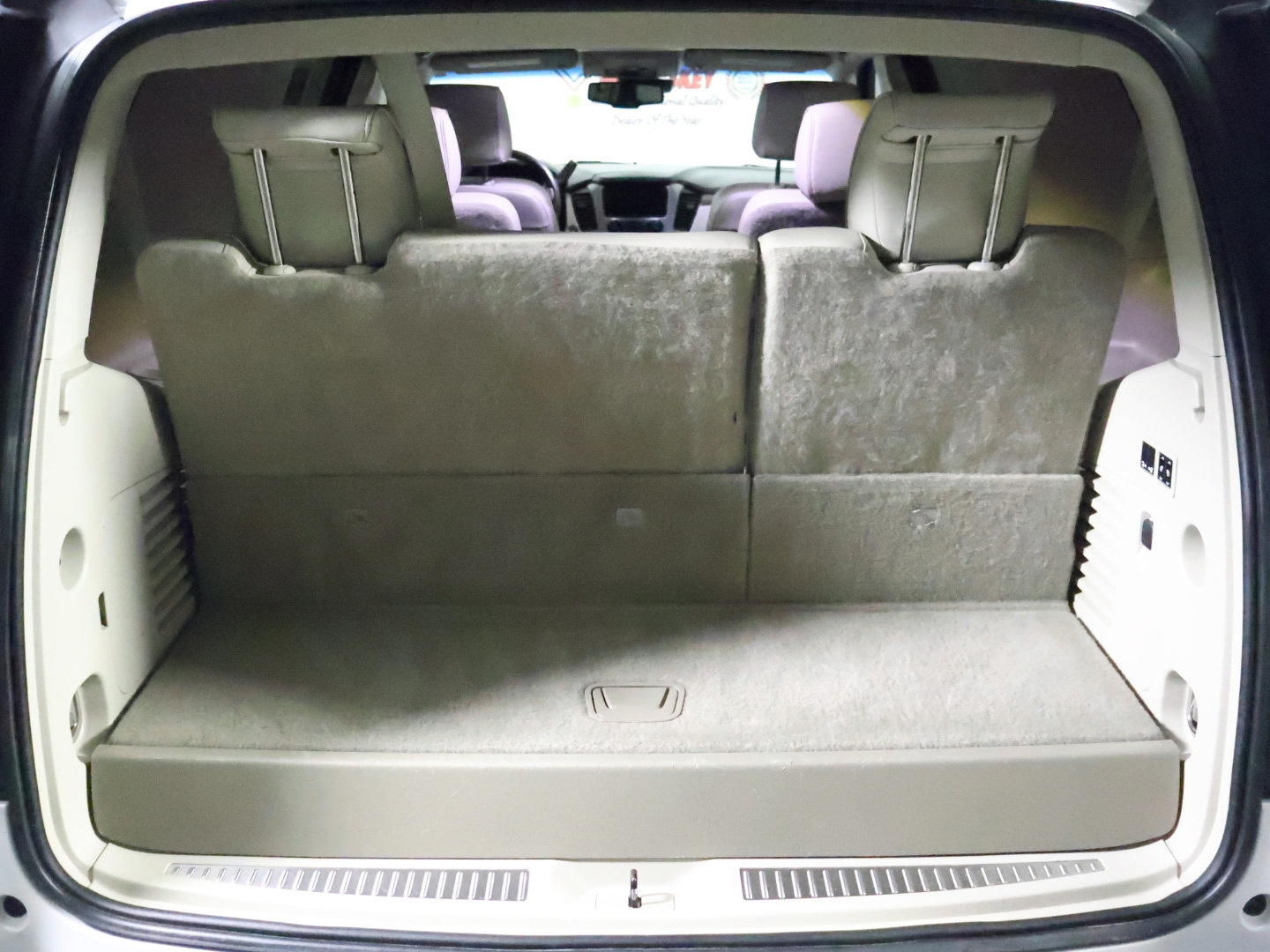 Used 2019 GMC Yukon Denali AWD/4WD image 11