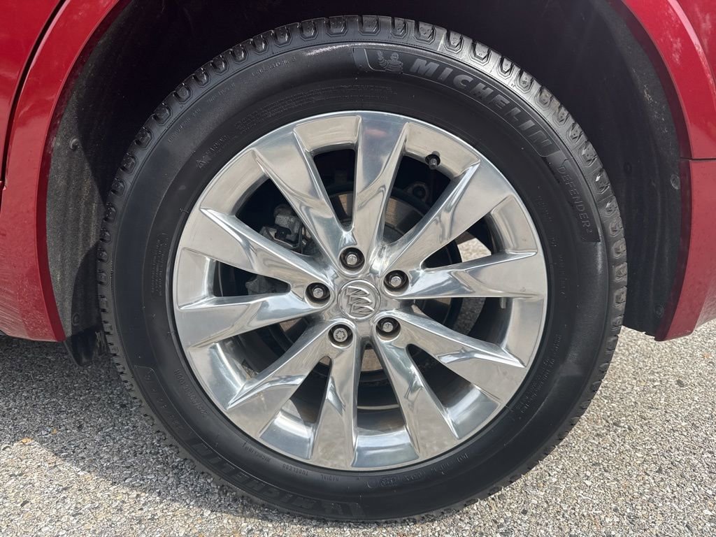 Used 2017 Buick Envision Essence image 11