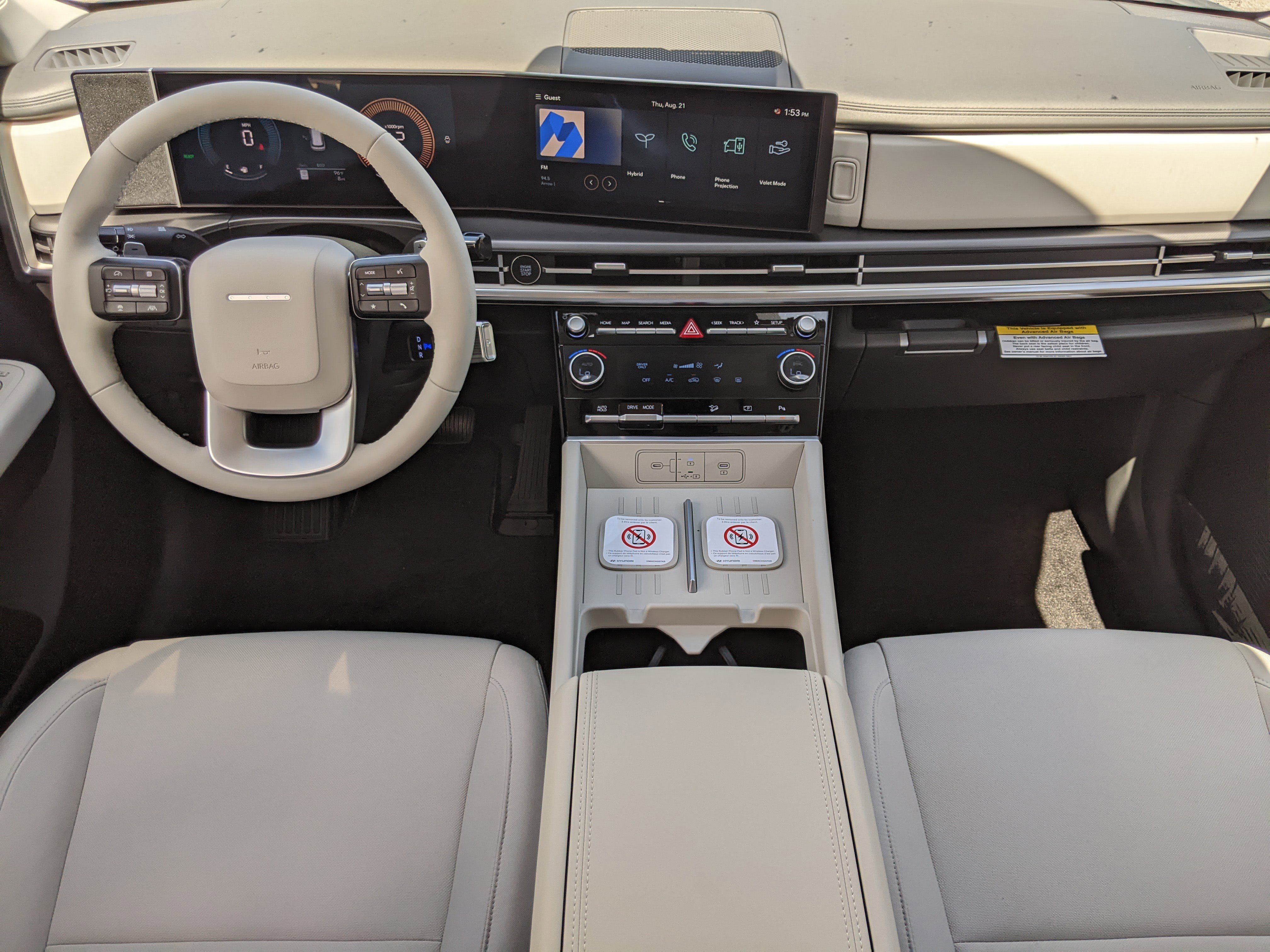 New 2026 Hyundai Santa Fe SE image 11