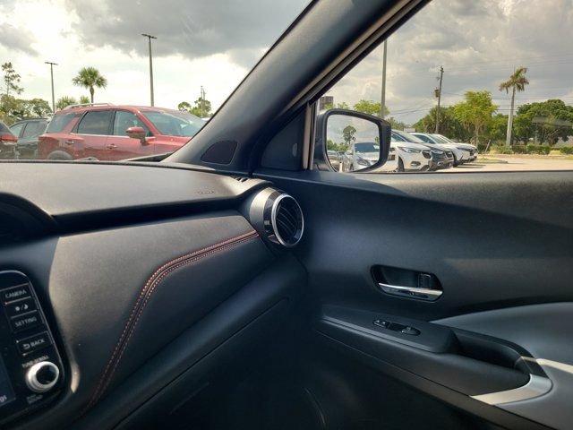 Certified 2024 Nissan Kicks SR w/ SR Premium Package FWD image 29