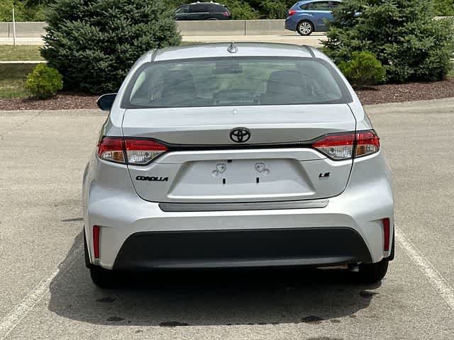 Used 2024 Toyota Corolla LE FWD image 4