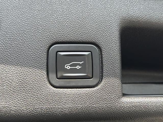 Used 2019 Chevrolet Equinox LT FWD image 19