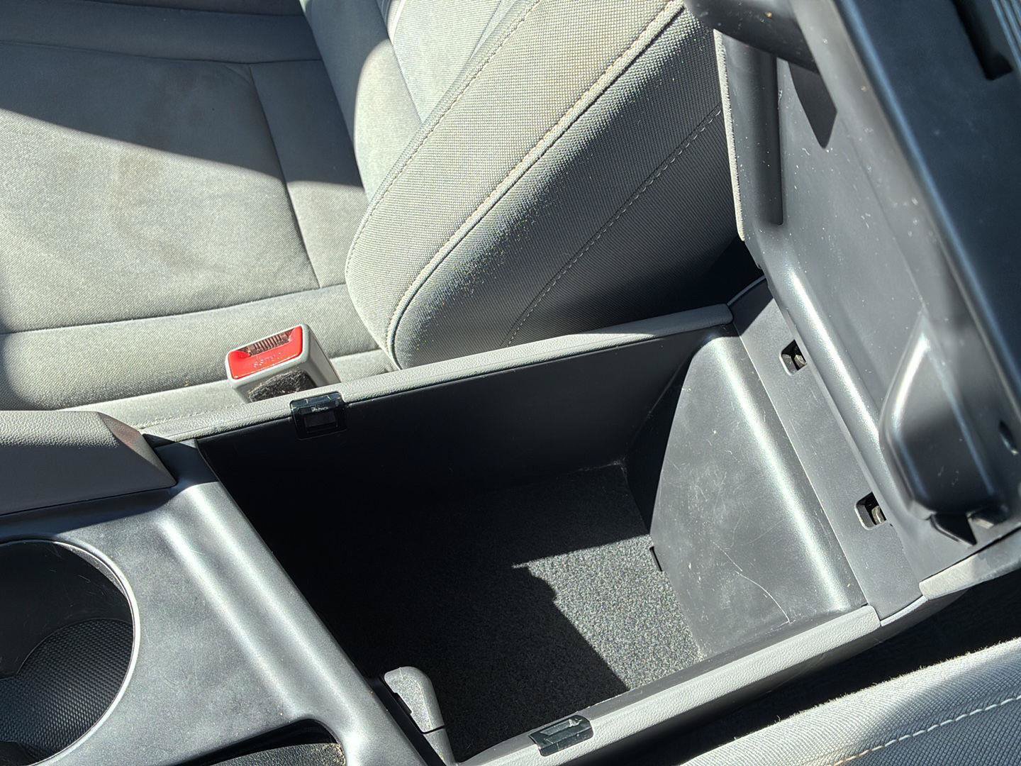 Used 2023 Hyundai Elantra SEL FWD image 33