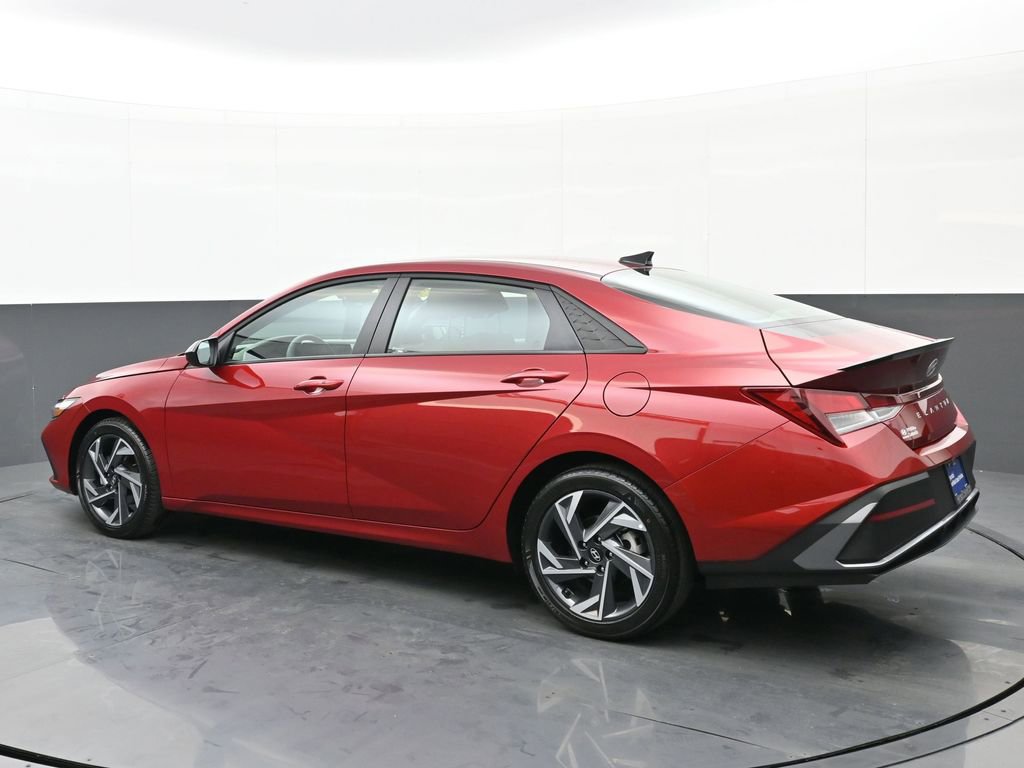 Certified 2025 Hyundai Elantra Sport image 6