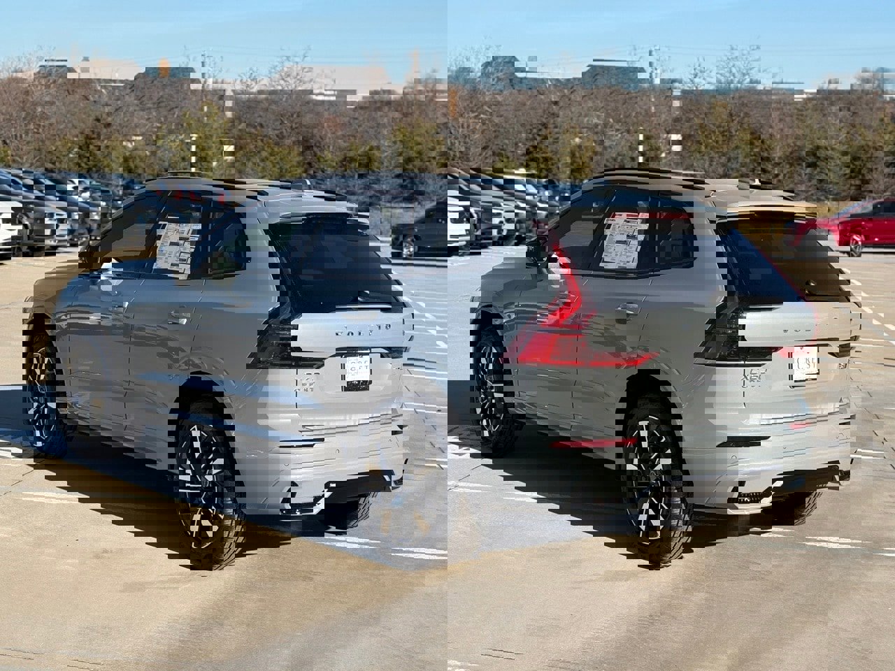 New 2026 Volvo XC60 B5 Core w/ Protection Package Premier image 5