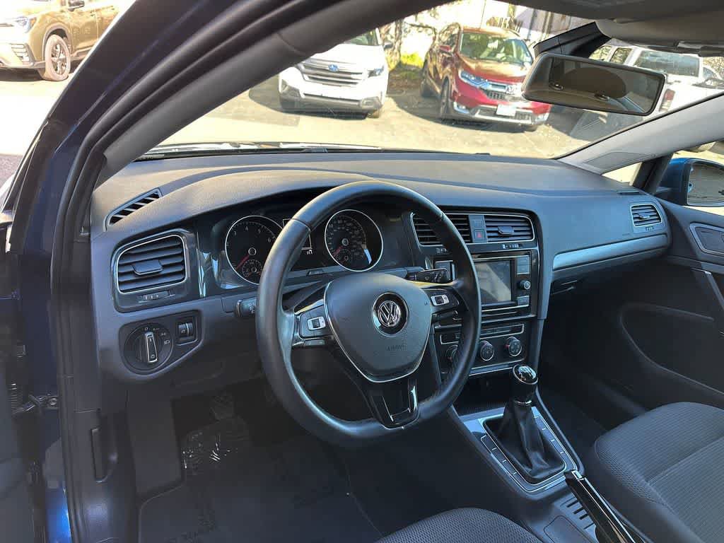 Used 2019 Volkswagen Golf S w/ Driver Assistance Package video 2