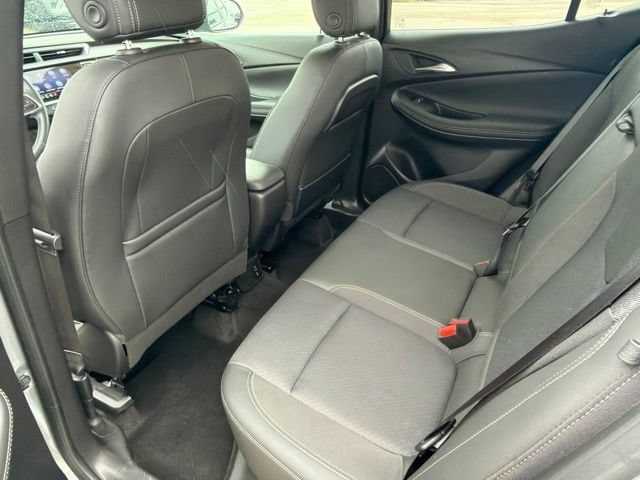 Used 2023 Buick Encore GX Select AWD/4WD image 21