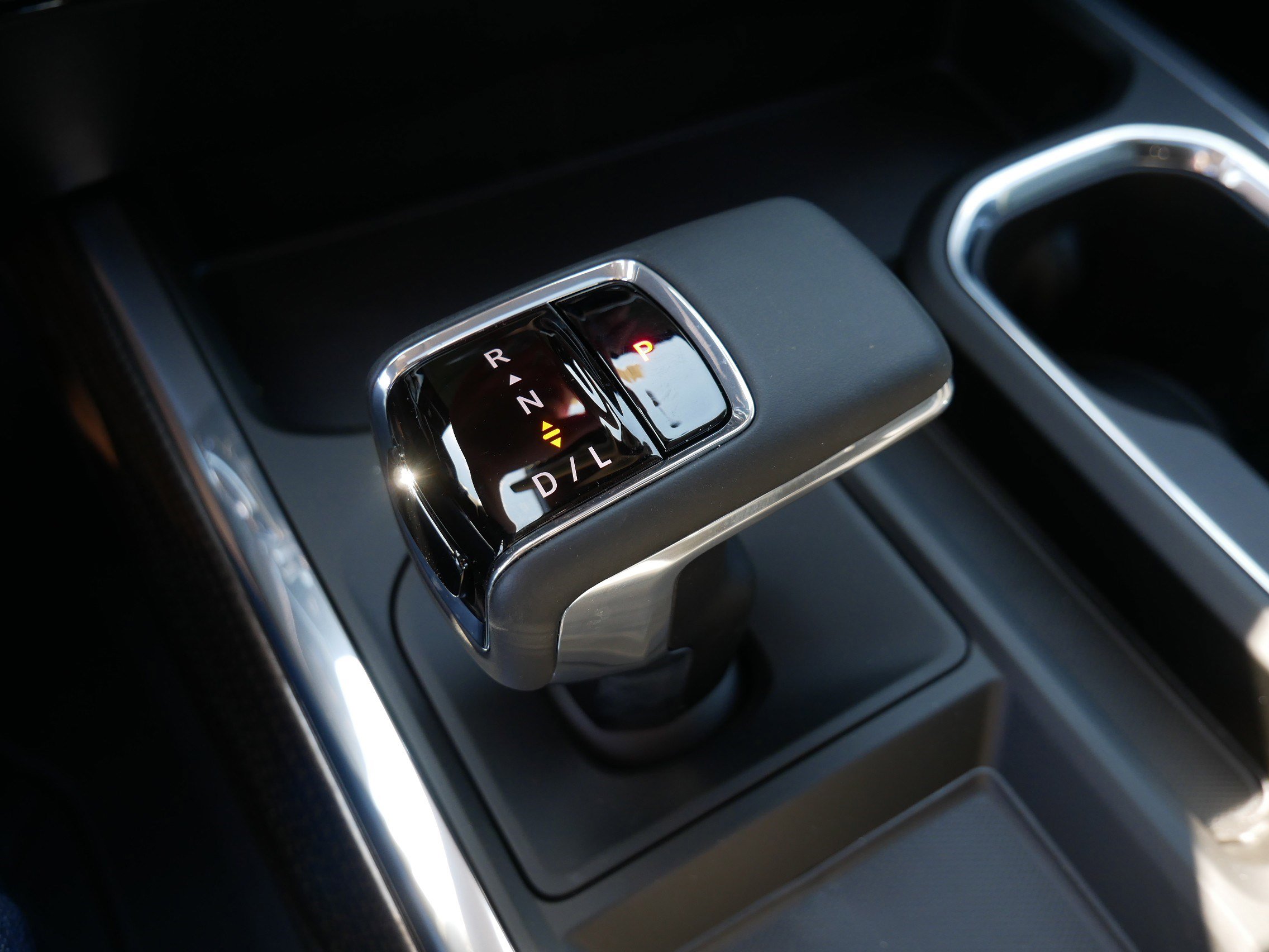 New 2026 Chevrolet Silverado 1500 RST w/ Redline Edition AWD/4WD image 9
