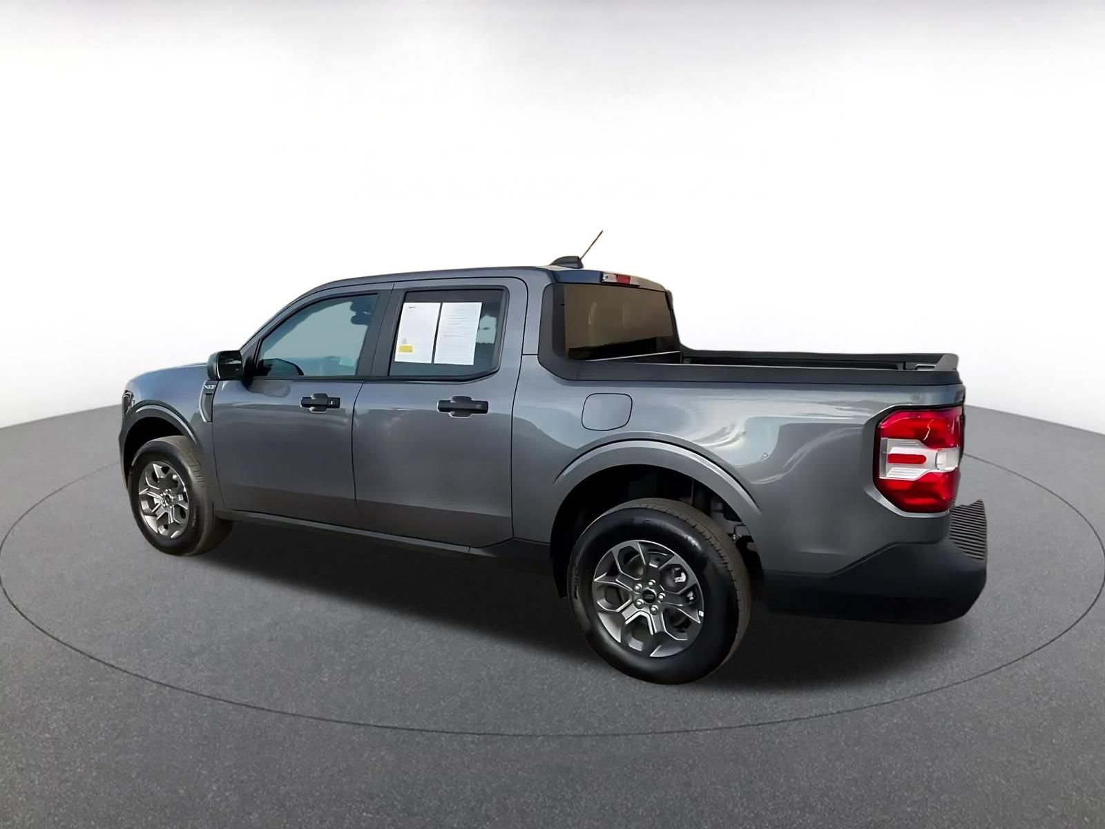 Used 2026 Ford Maverick XLT FWD image 9