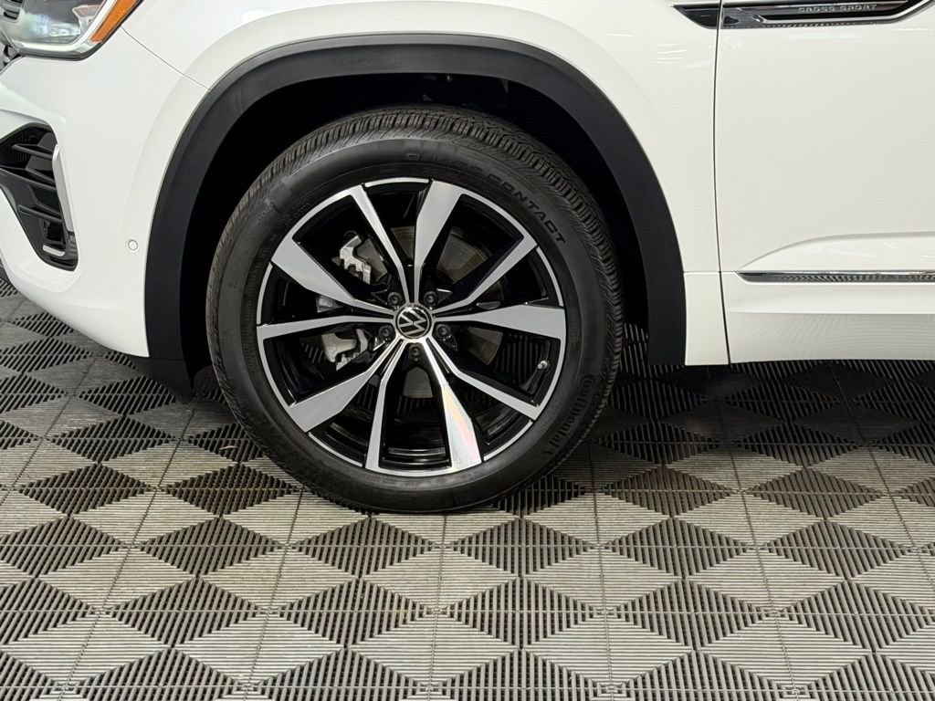 Used 2024 Volkswagen Atlas Cross Sport SEL Premium R-Line AWD/4WD image 14