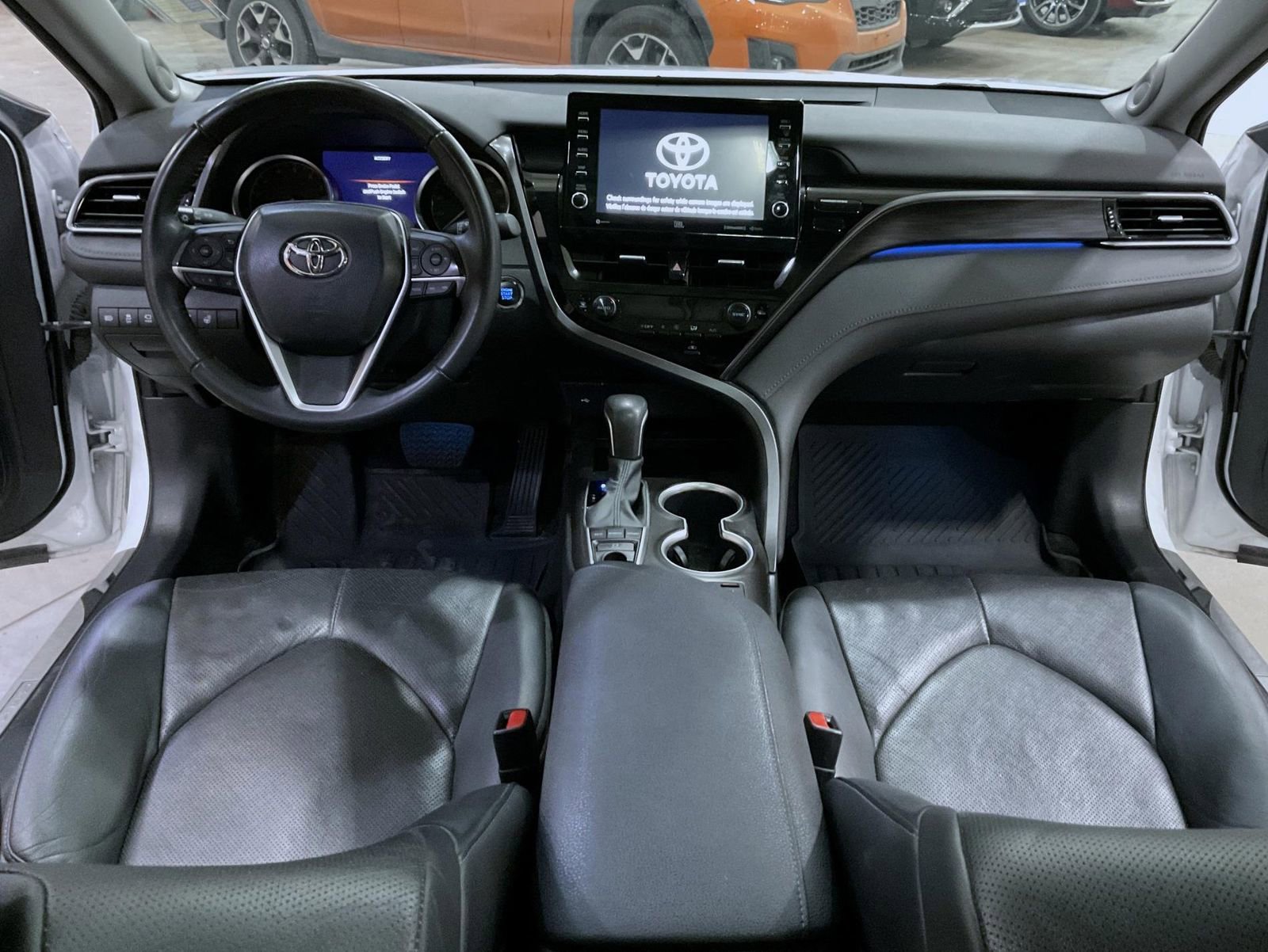 Used 2023 Toyota Camry XLE w/ Navigation Package image 12