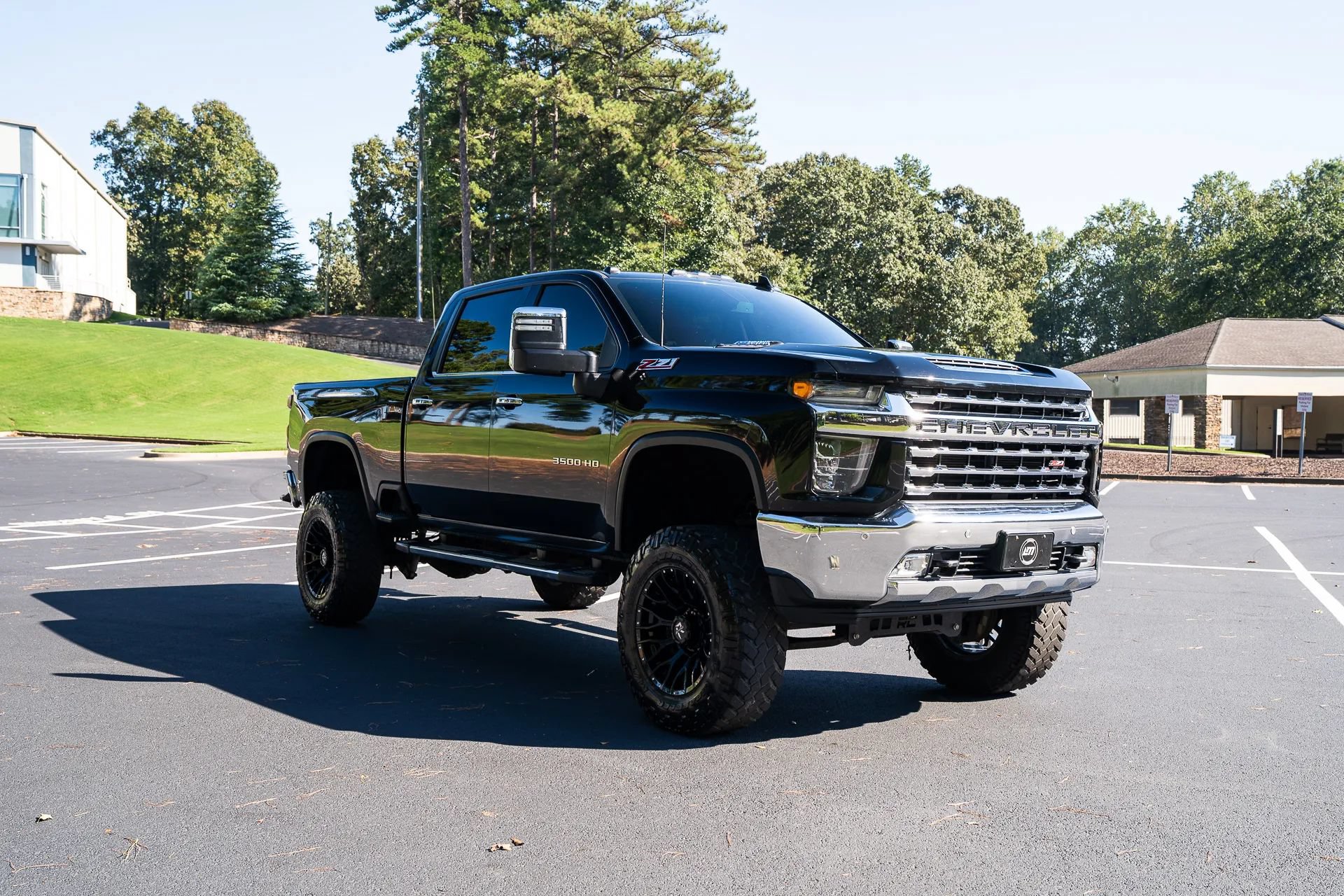 Used 2020 Chevrolet Silverado 3500 LTZ w/ LTZ Plus Package AWD/4WD image 12