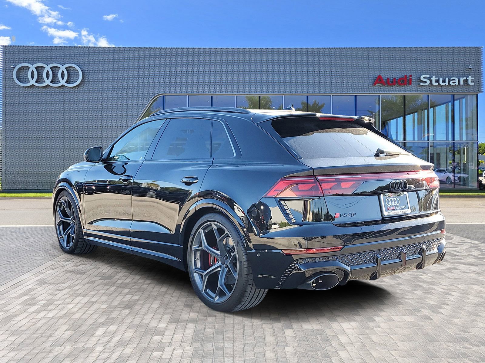 New 2026 Audi RS Q8 performance image 4
