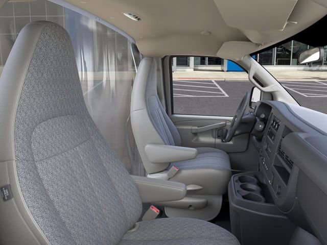 New 2025 Chevrolet Express 4500 w/ Power Convenience Package image 18