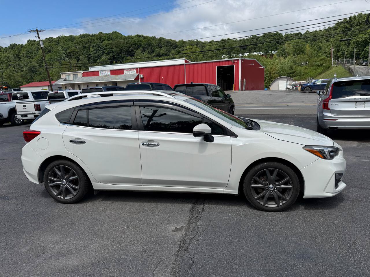 Used 2017 Subaru Impreza 2.0i Limited w/ Moonroof/BSD & Rcta/Eyesight AWD/4WD image 4