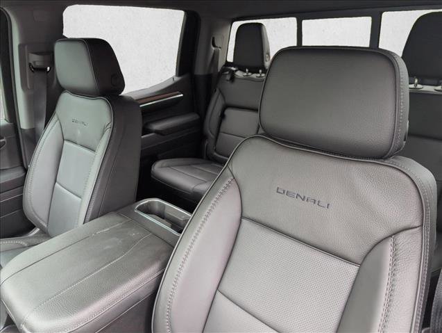 Used 2026 GMC Sierra 1500 Denali w/ Denali Reserve Package AWD/4WD image 9