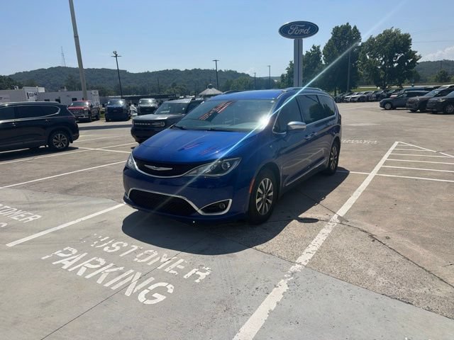 Used 2020 Chrysler Pacifica Limited FWD image 5