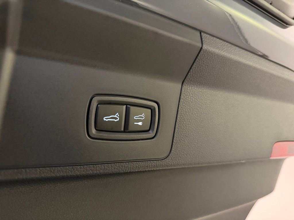 New 2026 Porsche Panamera 4 image 32