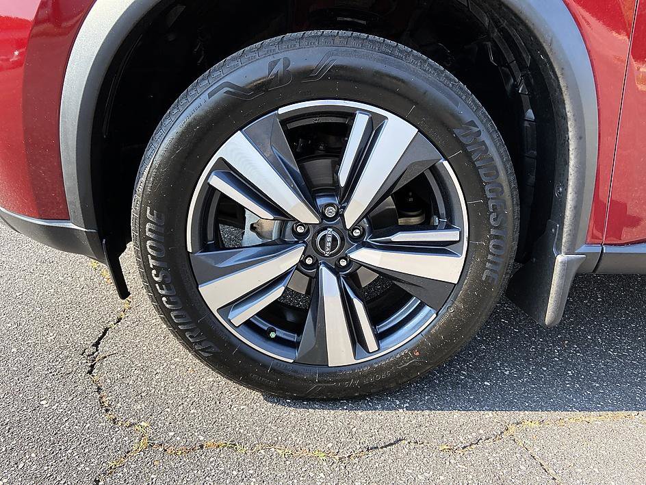 Certified 2023 Nissan Rogue SL AWD/4WD image 8