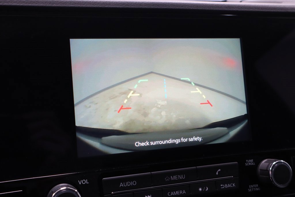 Certified 2025 Nissan Frontier S image 3