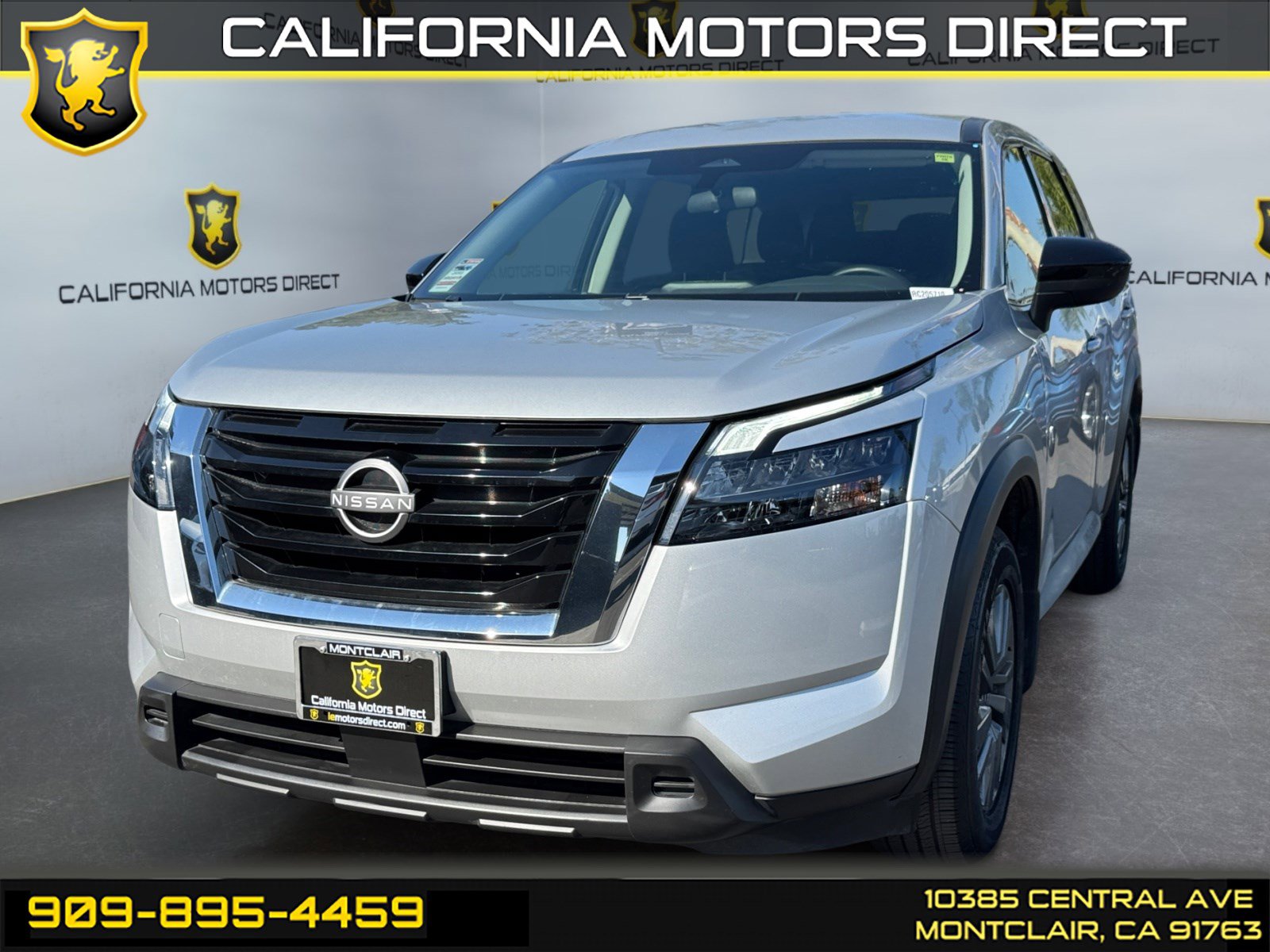 Used 2024 Nissan Pathfinder S FWD video 1
