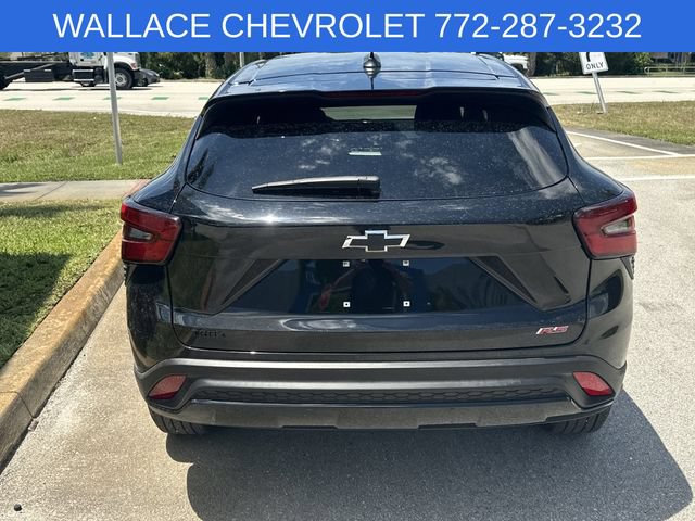 Used 2024 Chevrolet Trax RS w/ Driver Confidence Package FWD image 8