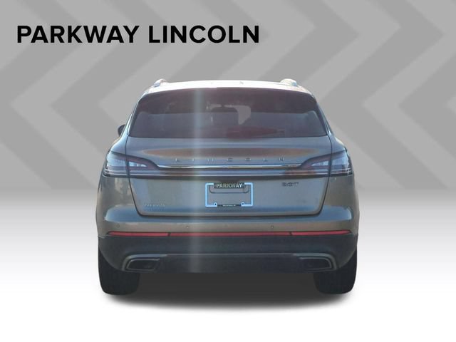 Used 2020 Lincoln Nautilus Reserve w/ Equipment Group 201A FWD image 4