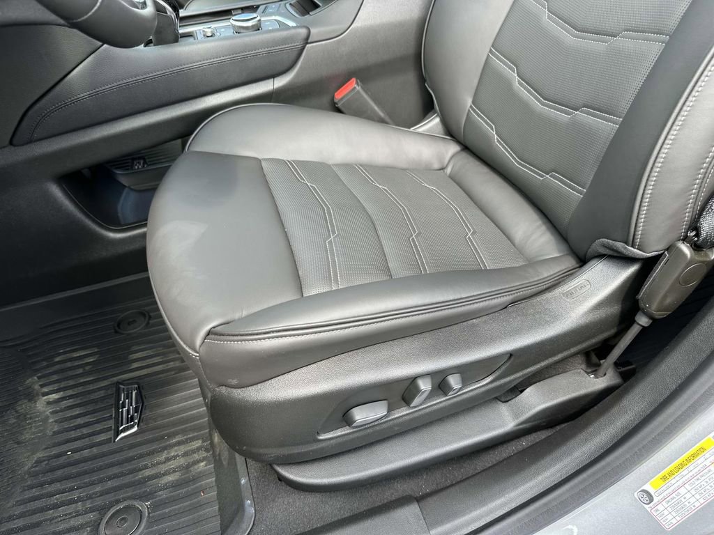 New 2025 Cadillac XT6 Sport w/ Platinum Package AWD/4WD image 15