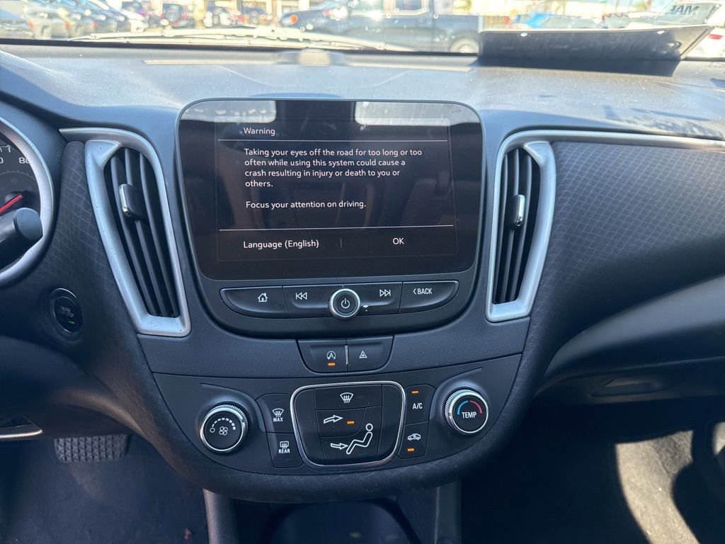 Used 2021 Chevrolet Malibu LS FWD image 15