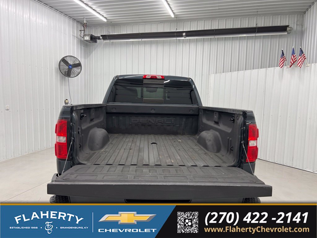 Used 2019 GMC Sierra 2500 Denali w/ Duramax Plus Package AWD/4WD image 20