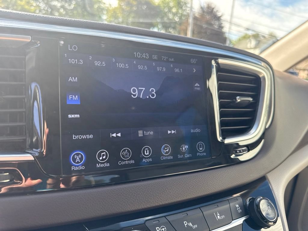 Used 2017 Chrysler Pacifica Touring-L Plus w/ Advanced Safetytec Group FWD image 31
