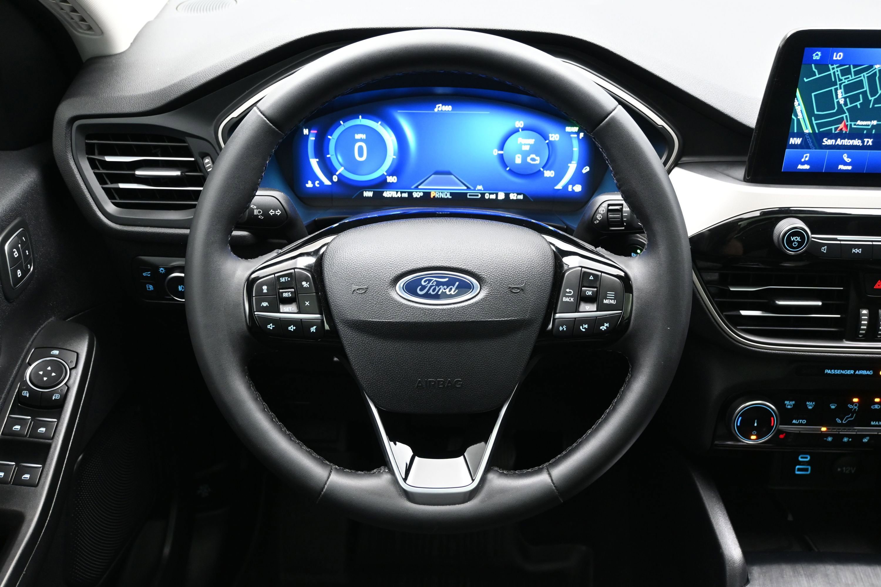 Used 2022 Ford Escape SEL w/ Technology Package FWD image 15