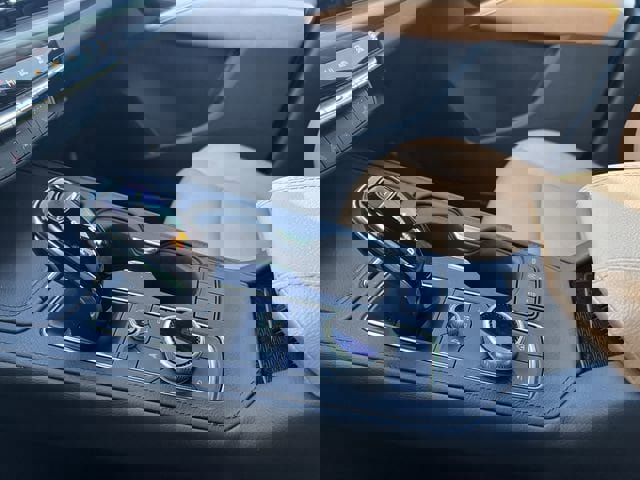 Certified 2024 Cadillac XT4 Sport image 21