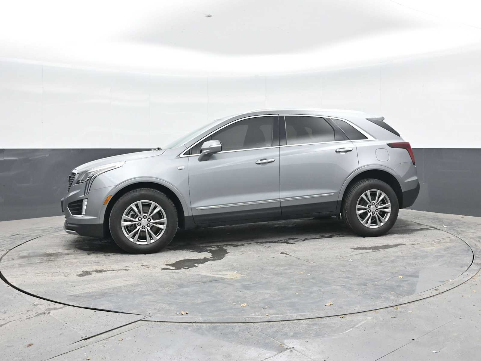 Used 2023 Cadillac XT5 Premium Luxury AWD/4WD image 4