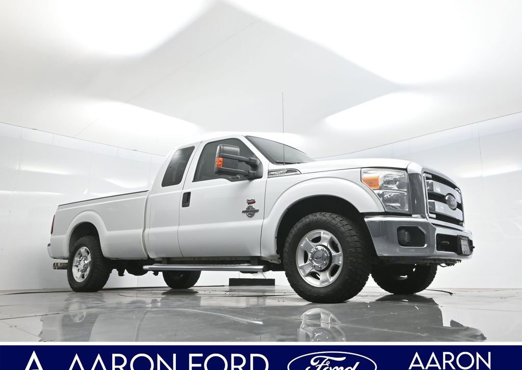 Used 2016 Ford F250 XLT w/ XLT Value Package image 3