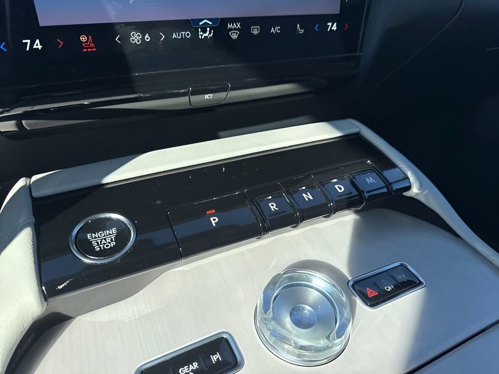 Used 2025 Lincoln Navigator L Reserve image 18