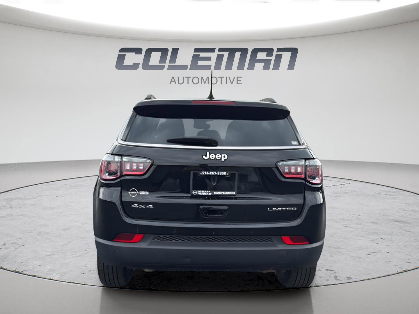 Used 2025 Jeep Compass Limited image 4