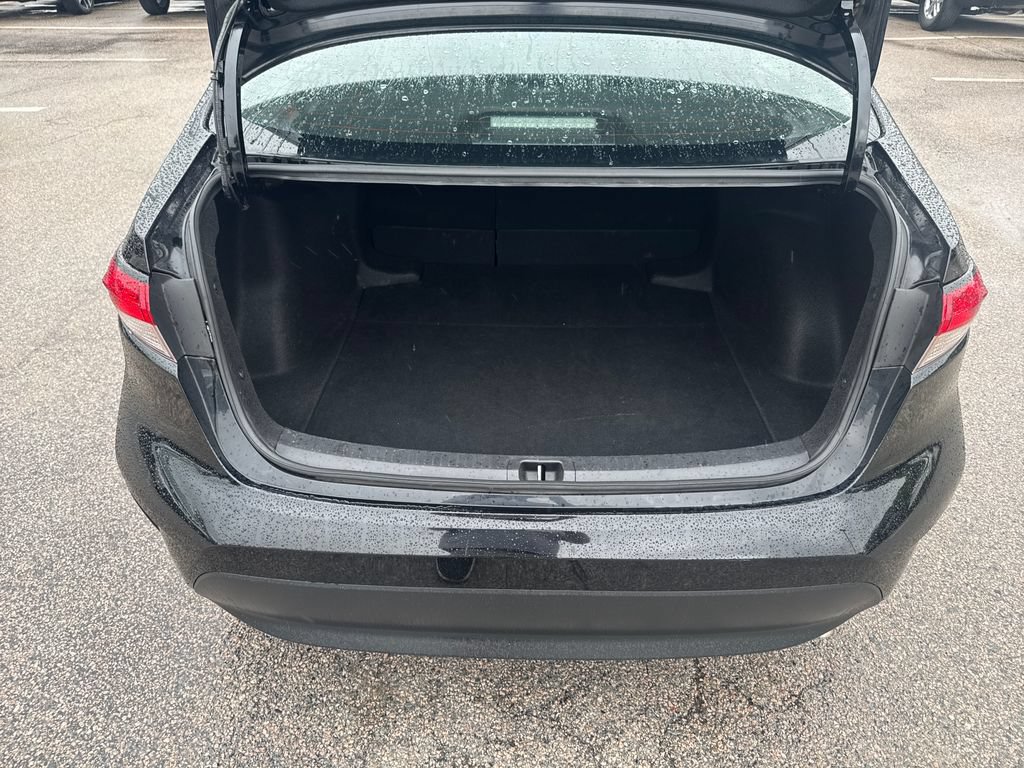 Used 2024 Toyota Corolla LE FWD image 40