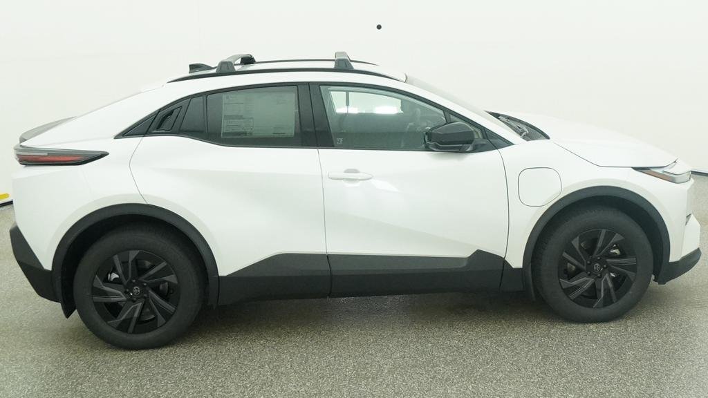 New 2026 Toyota C-HR AWD/4WD image 58