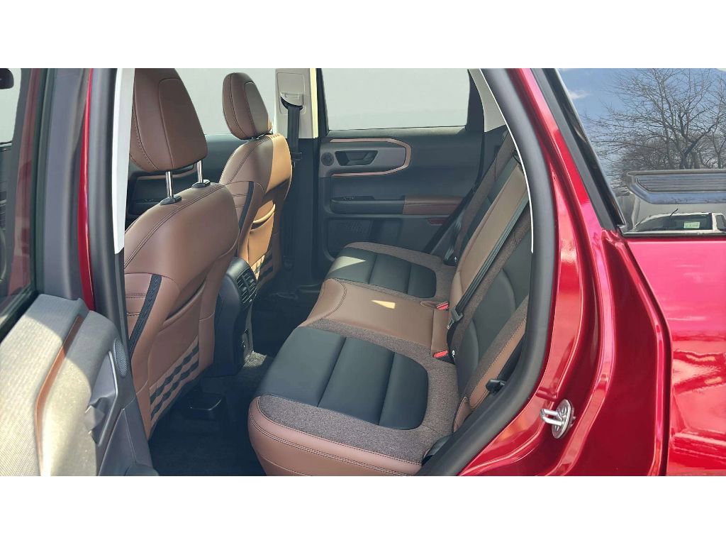 Used 2025 Ford Bronco Sport Outer Banks w/ Outer Banks Tech Package+ AWD/4WD image 12