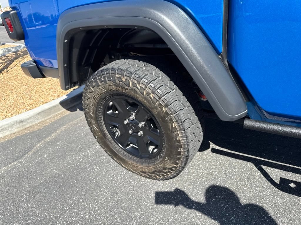 Used 2023 Jeep Gladiator Mojave w/ Trailer Tow Package AWD/4WD image 20
