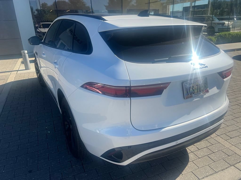 Used 2024 Jaguar F-PACE R-Dynamic S AWD/4WD image 9