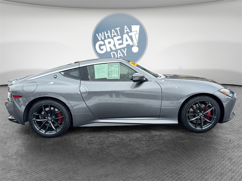 Used 2024 Nissan Z Performance w/ Floor Mat Package image 10