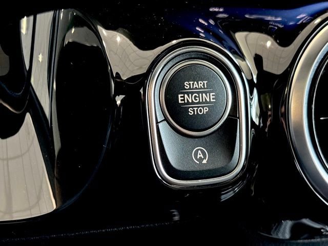 Used 2026 Mercedes-Benz GLA 250 4MATIC image 28