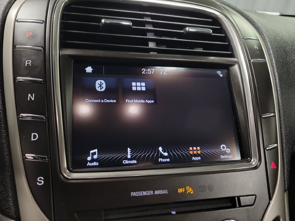 Used 2019 Lincoln Nautilus FWD image 21