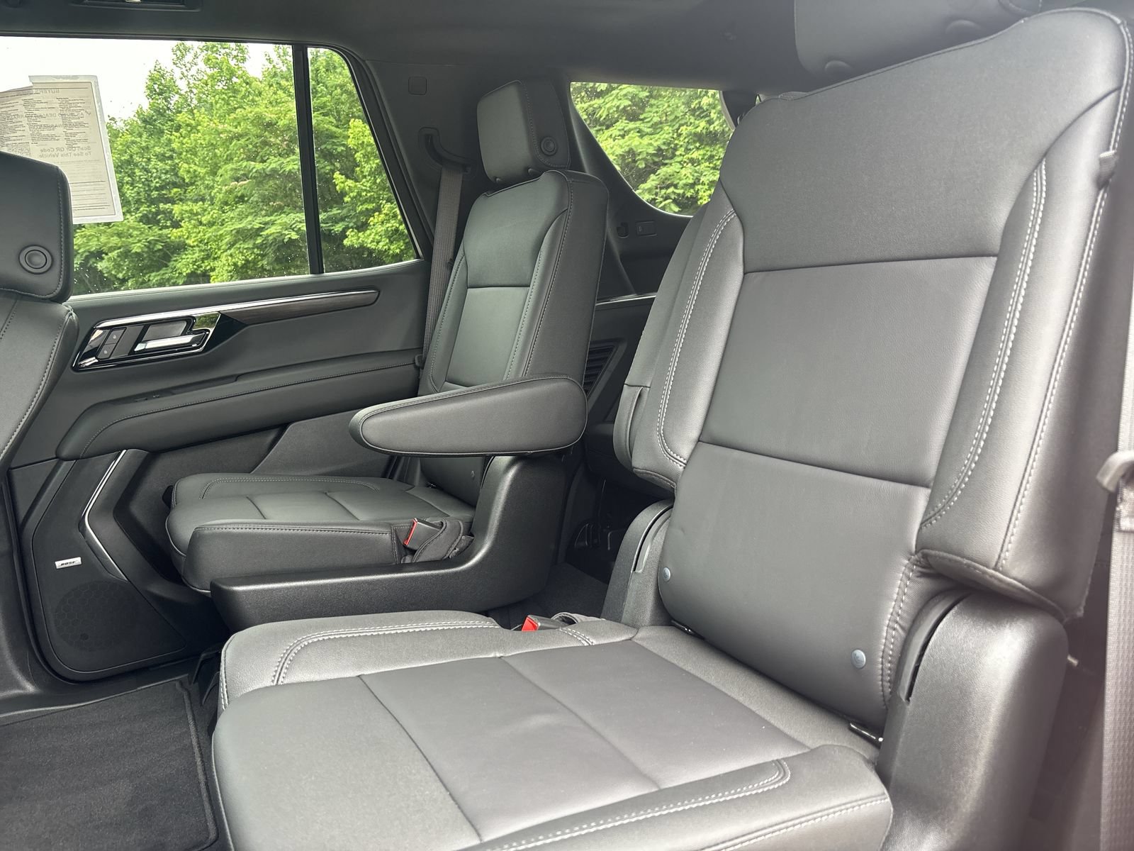 Used 2026 Chevrolet Tahoe Z71 w/ Comfort Package AWD/4WD image 25