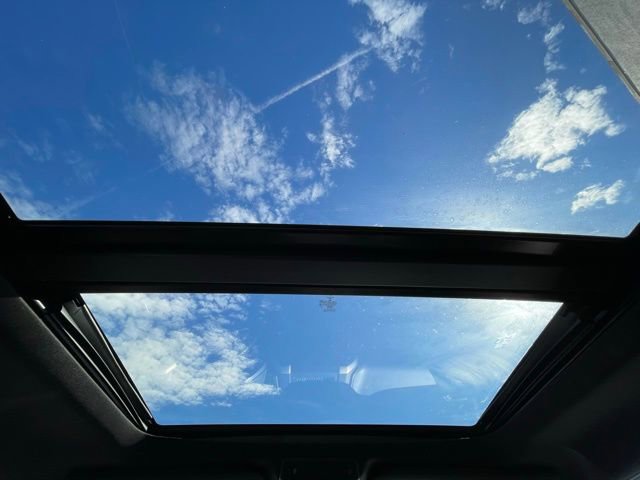 Used 2020 Ford F150 Platinum w/ Equipment Group 701A Luxury image 24