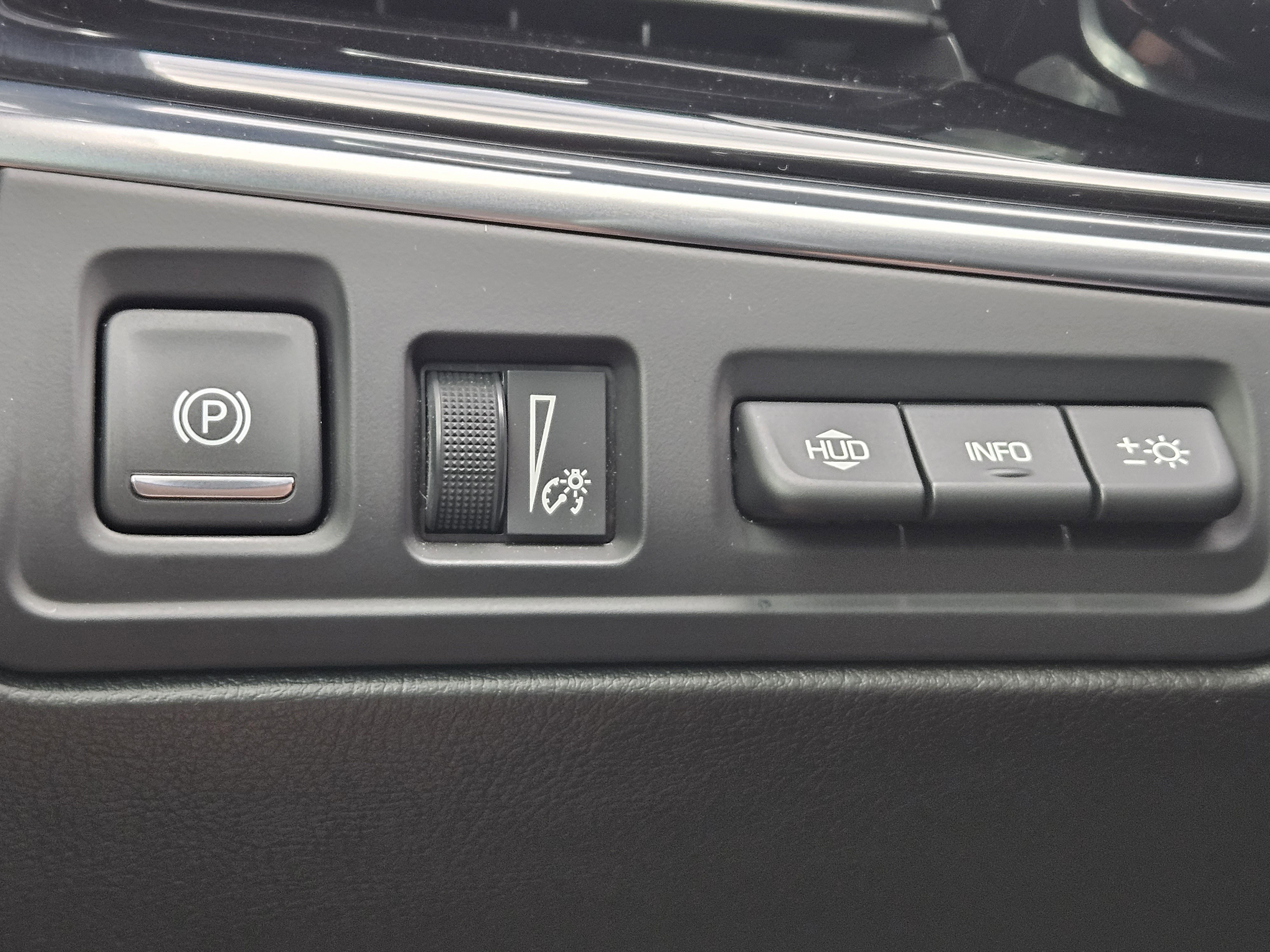 Used 2021 Cadillac XT6 Premium Luxury image 24