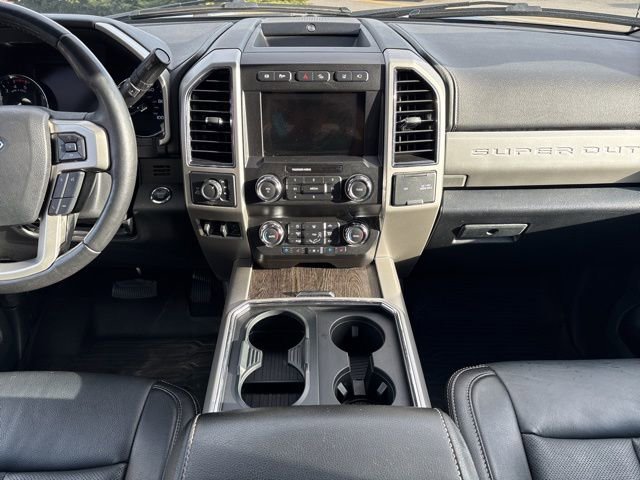 Used 2021 Ford F350 Lariat image 16