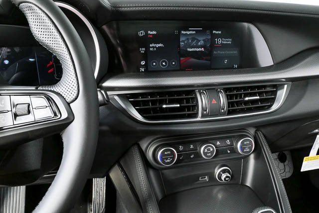 New 2026 Alfa Romeo Stelvio Sprint AWD/4WD image 14